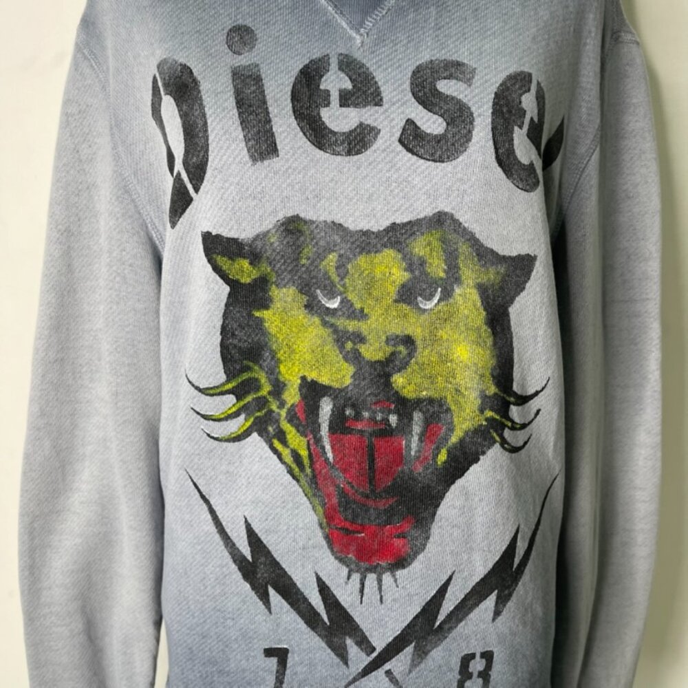 Diesel Women's Crewneck Long Sleeve Graphic Print Tiger Sweatshirt Size Small - Picture 3 of 11